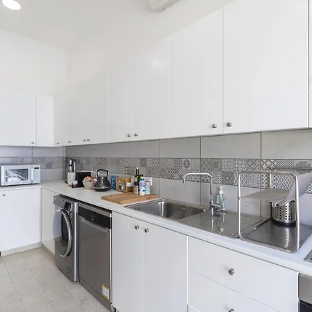 To Hani - Kamara Maisonette *