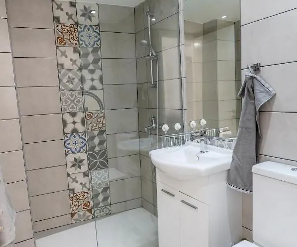 To Hani - Kamara Maisonette Apartamento *