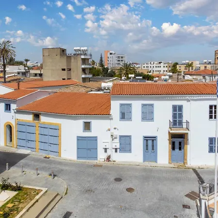 To Hani - Kamara Maisonette