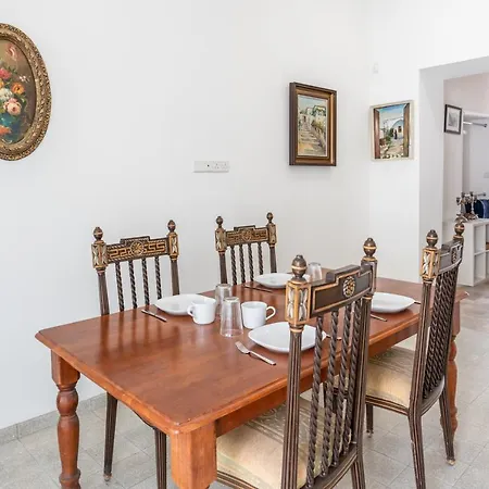 To Hani - Kamara Maisonette Nikozja